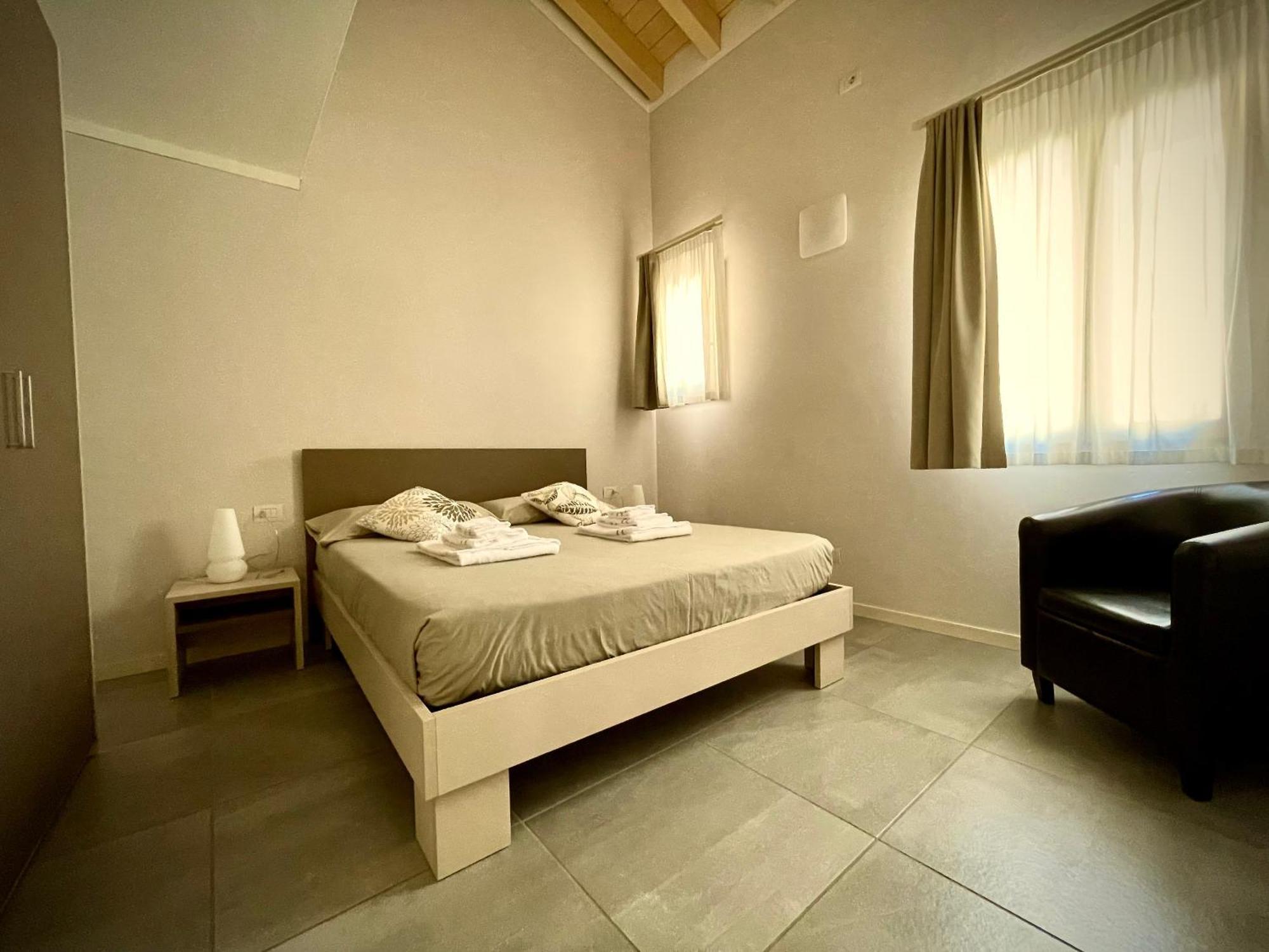 Villa Fontanelle Gardapartments Polpenazze del Garda Luaran gambar