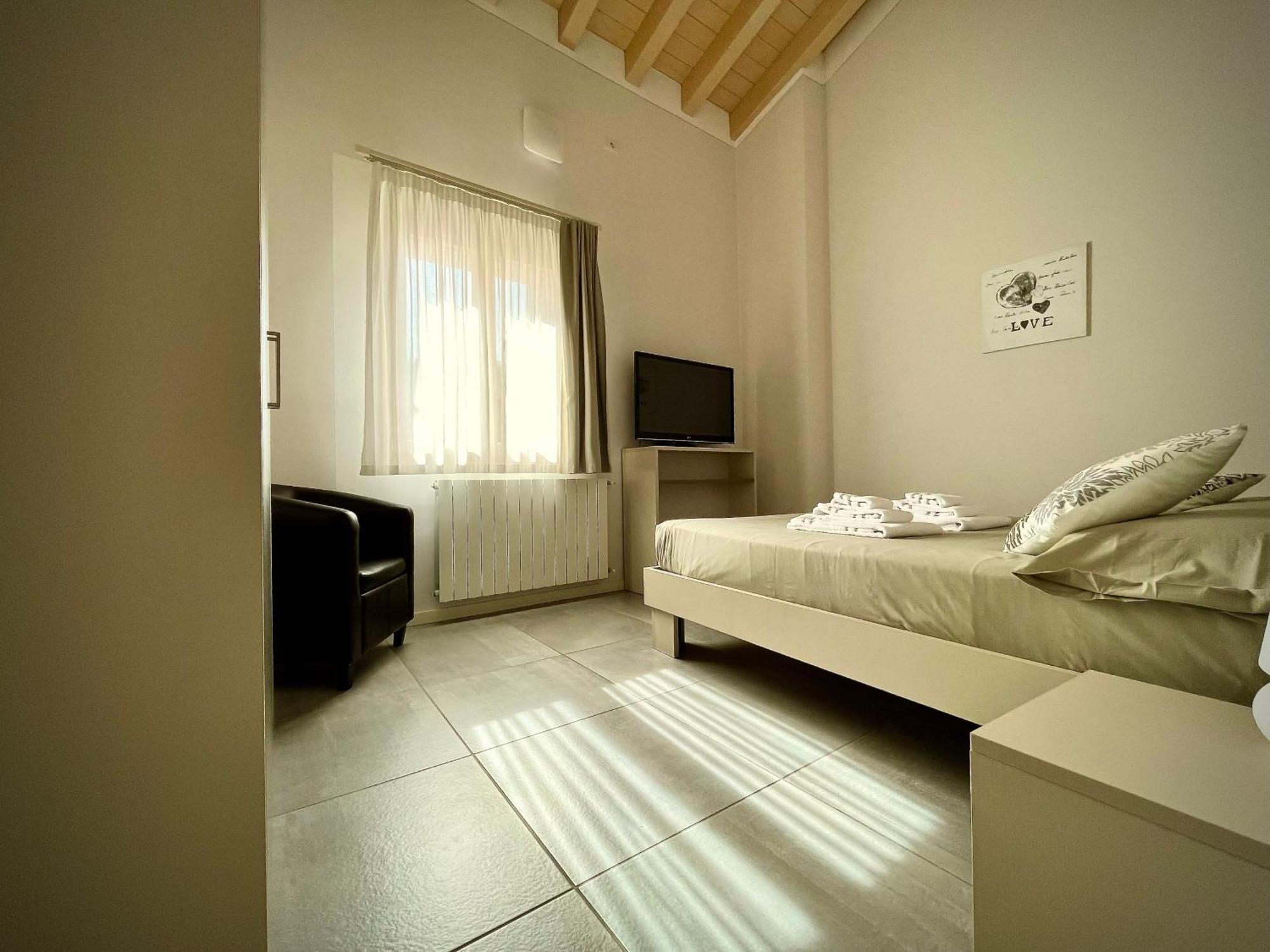 Villa Fontanelle Gardapartments Polpenazze del Garda Luaran gambar