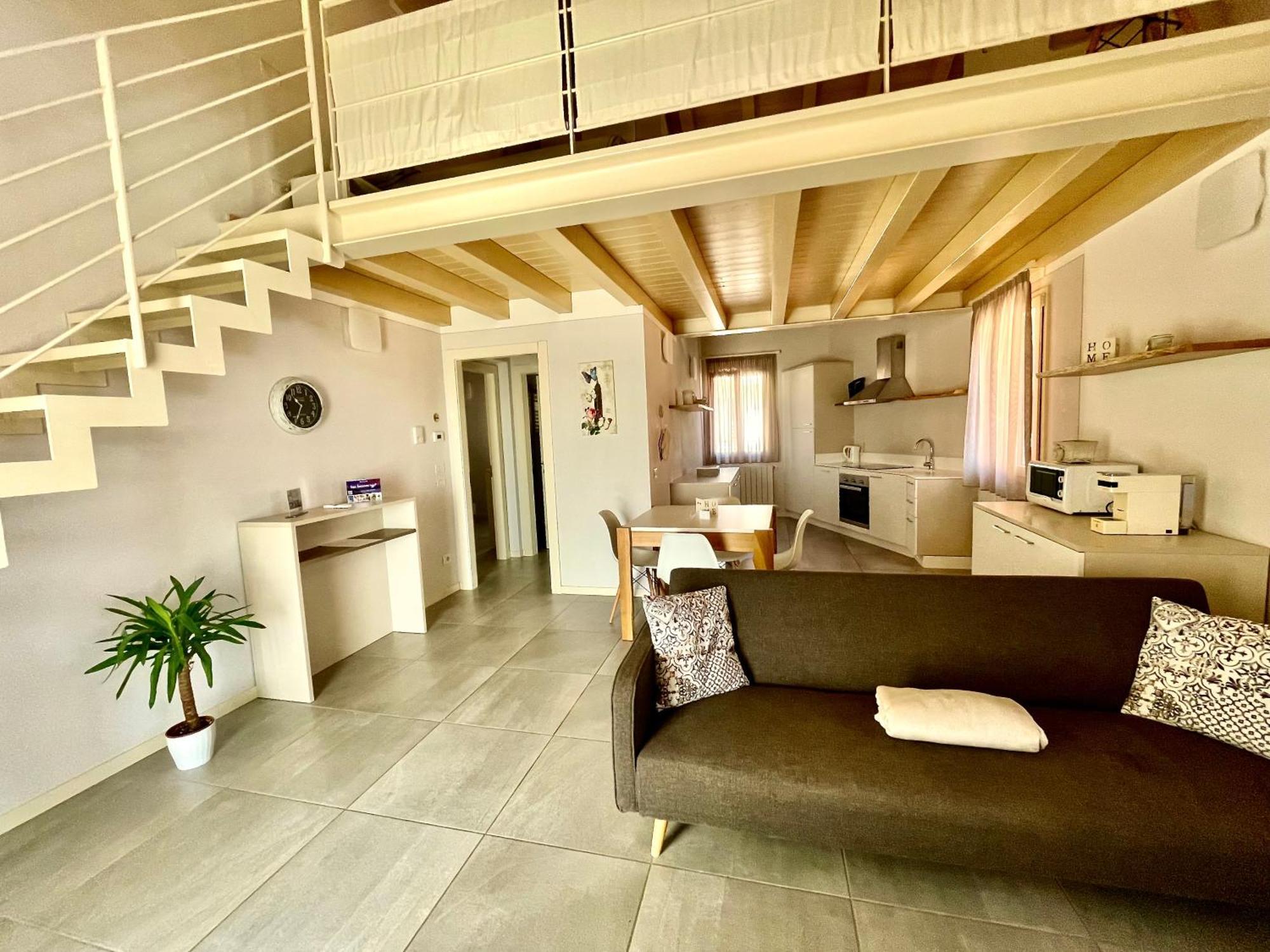 Villa Fontanelle Gardapartments Polpenazze del Garda Luaran gambar